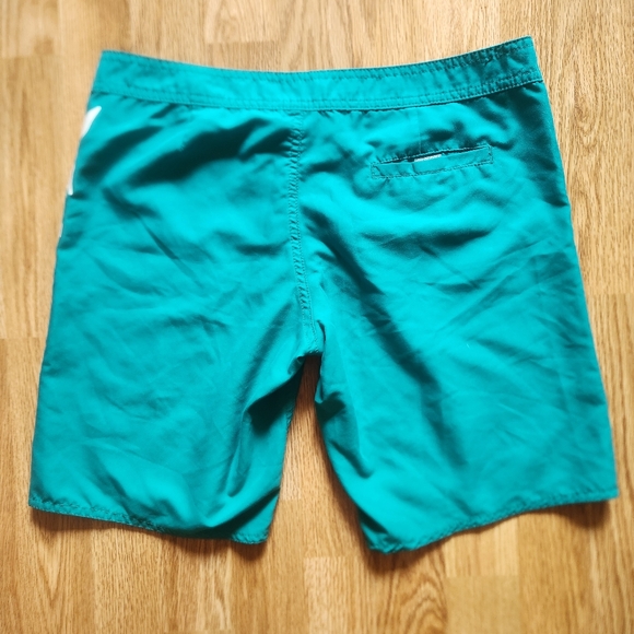 Hurley Shorts - Picture 7 of 7